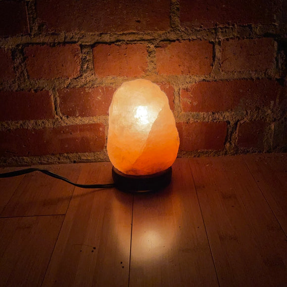 Small salt lamp